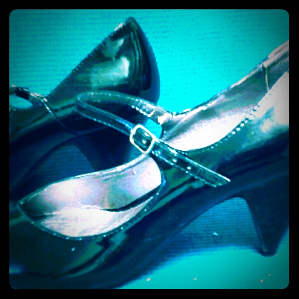 Poetic Licence womens black heel. Size 8